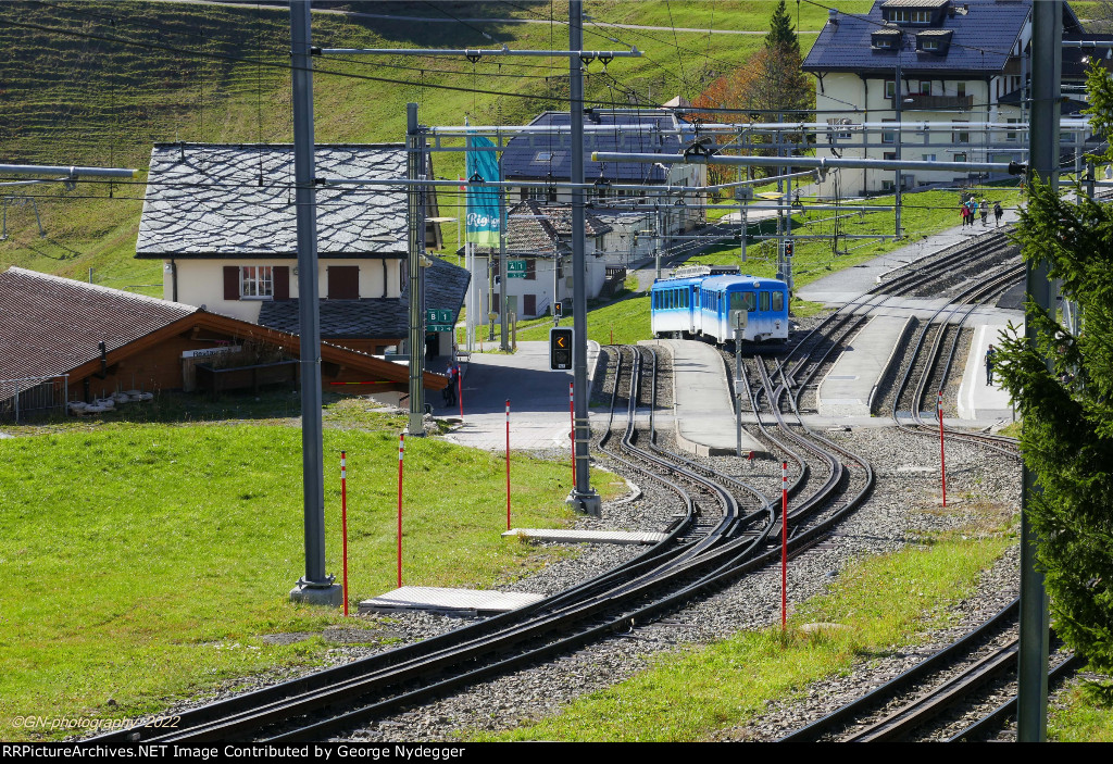 Looking at the station Rigi - Staffel